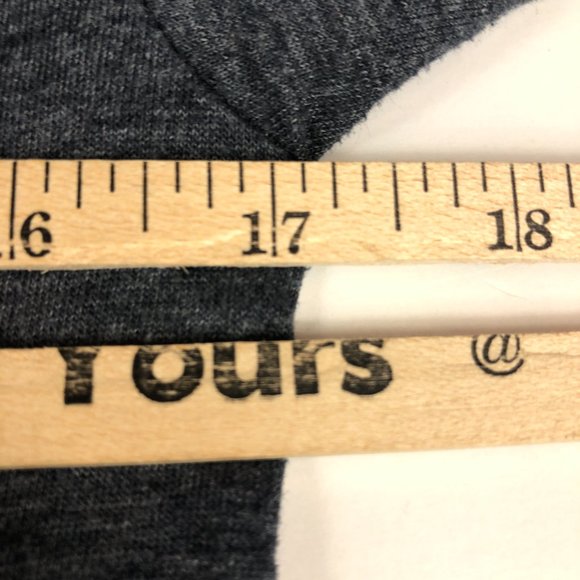 Shawn Mendes Shirt Men's Small Grey Colorful Stereo Short Sleeve Tee - Picture 8 of 8